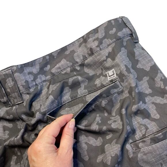Huk Men’s Pursuit Shorts Camo Lake River Fishing Outdoors Sz XXL - Picture 5 of 14